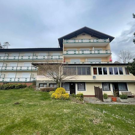 Self-Check In Apartmenthotel Seeglueck Пёрчах-ам-Вёртерзе Экстерьер фото