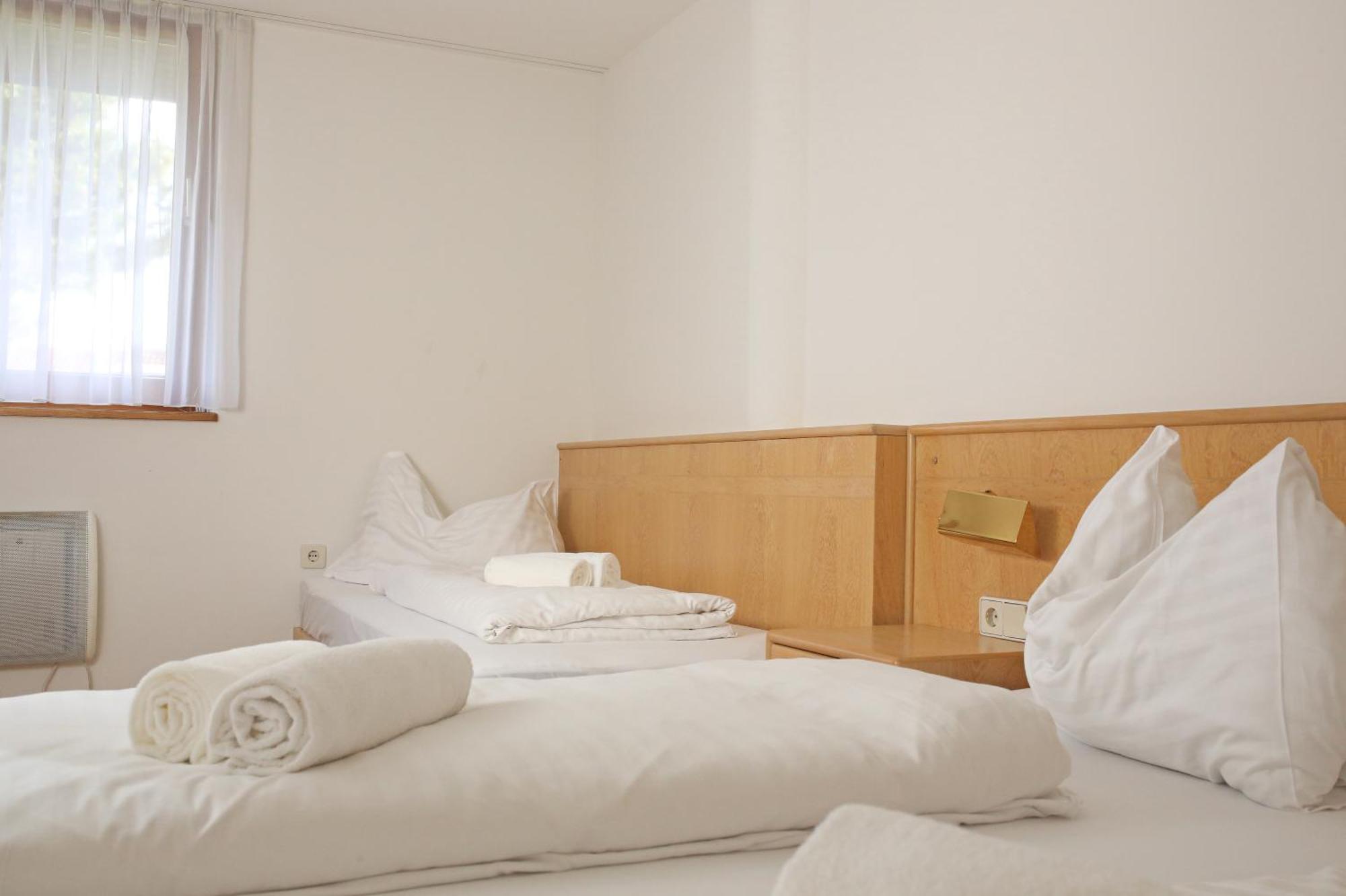 Self-Check In Apartmenthotel Seeglueck Пёрчах-ам-Вёртерзе Экстерьер фото