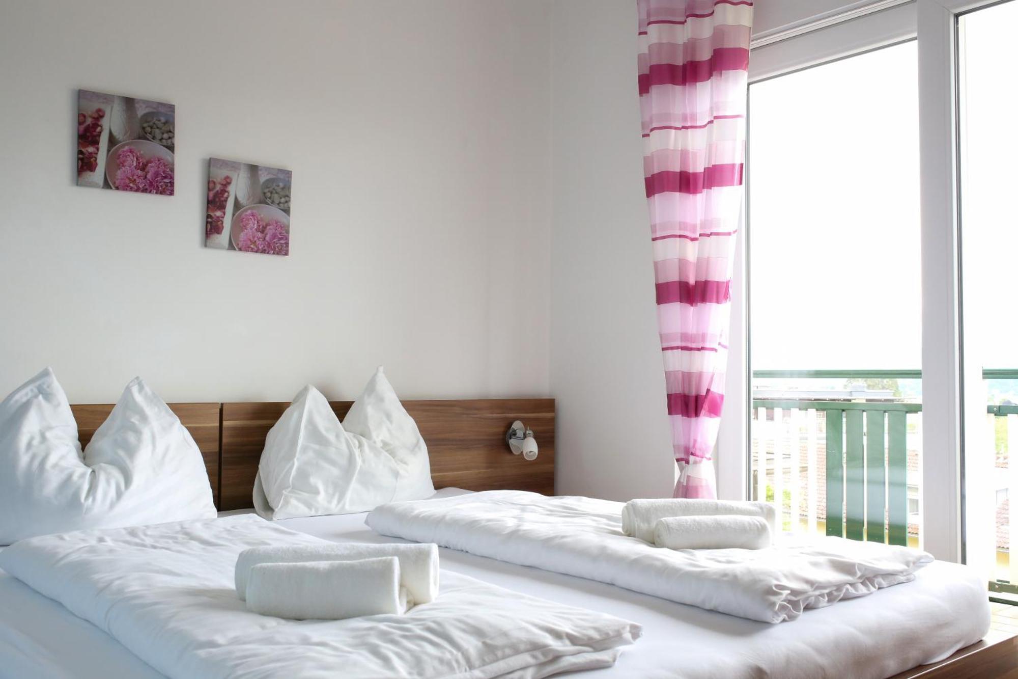 Self-Check In Apartmenthotel Seeglueck Пёрчах-ам-Вёртерзе Экстерьер фото