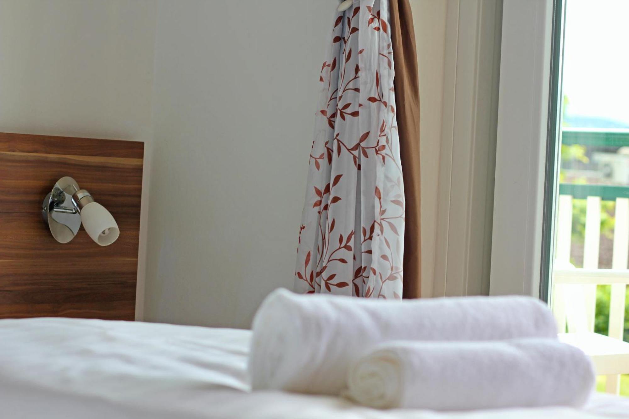 Self-Check In Apartmenthotel Seeglueck Пёрчах-ам-Вёртерзе Экстерьер фото
